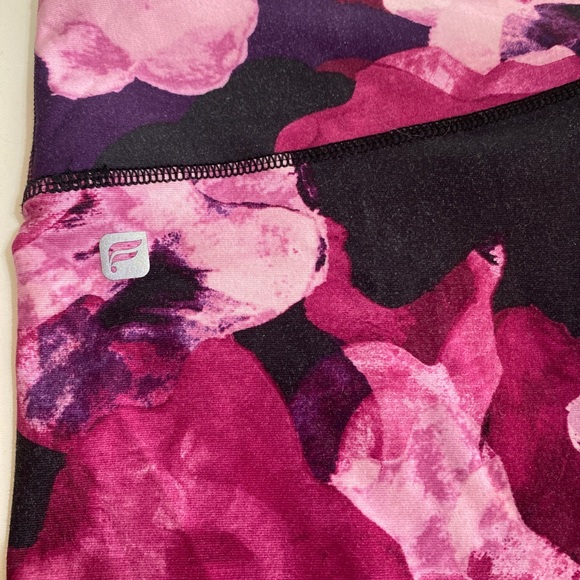 Fabletic Artsy Floral Cropped Workout Gym Athletic Athleisure Pants Size M - Picture 6 of 14